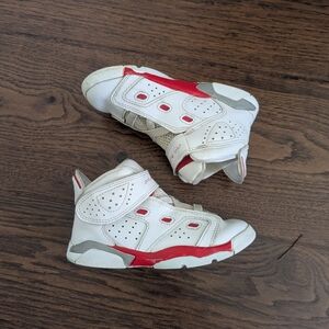 Nike Air Jordan Retro High Top Sneakers White Size 9